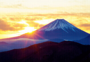 1月 富士川町より富士山(山梨) 輝く太陽 2022年カレンダーの画像